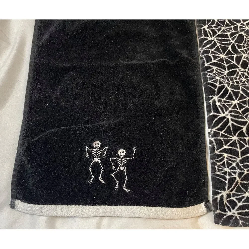 N/A halloween skeleton